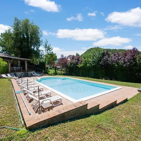 In With Pool & Sun Terrace * Sellano
