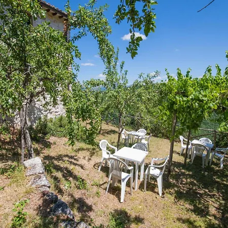 In With Pool & Sun Terrace Casa vacanze