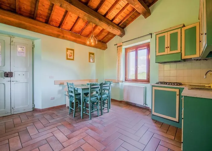 In With Pool & Sun Terrace Sellano